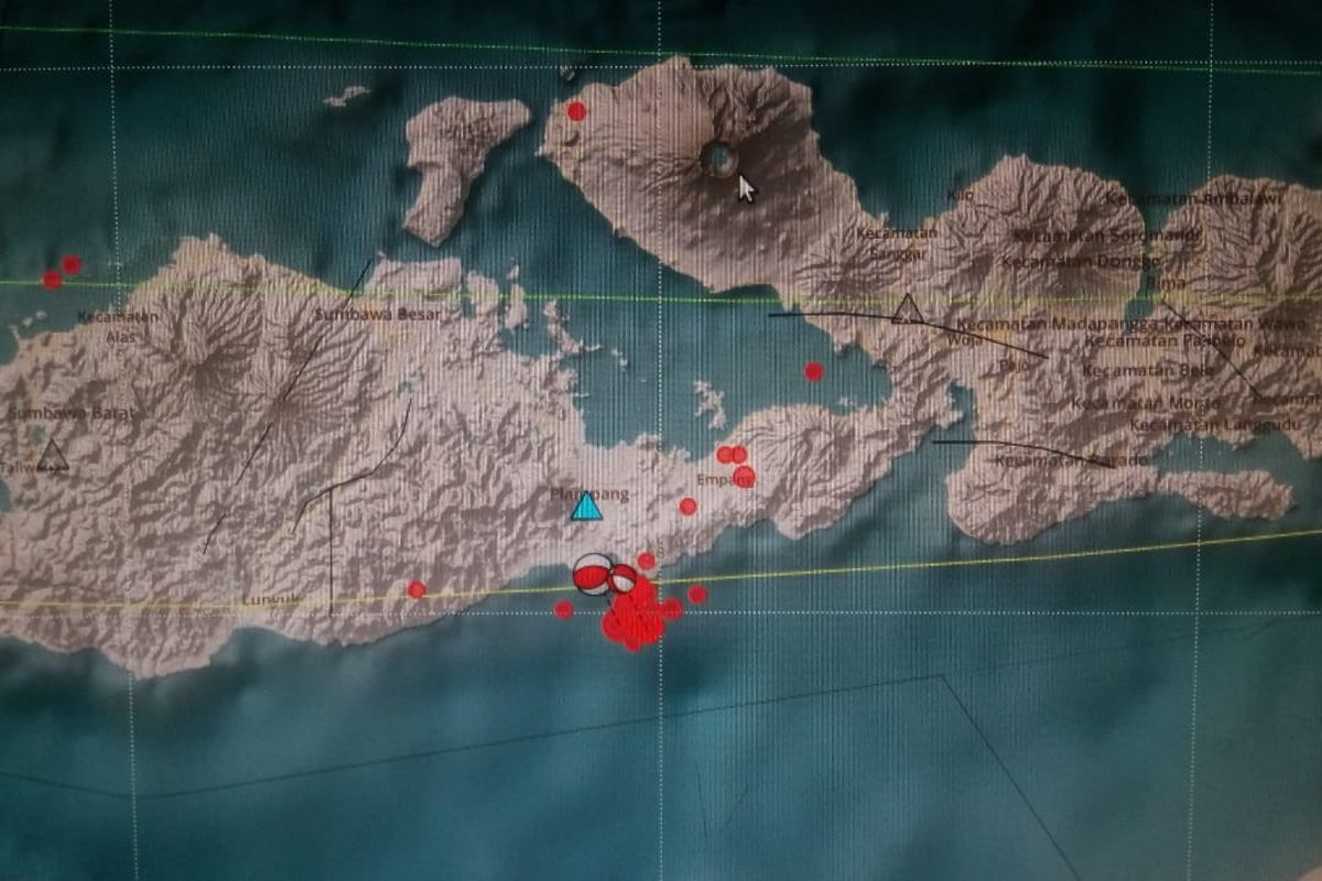 Pusat gempa Sumbawa berkekuatan M 5,3 terjadi pada Sabtu (13/7/2019) pada pukul 00.01 WIB. Getaran dirasakan sampai Lombok.
