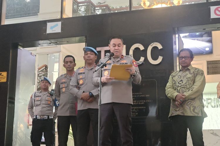 Konferensi pers Mabes Polri dan Divpropam Polri terkait sidang etik eks Kapolres Bima Kota, AKBP Didik Putra Kuncoro, Kamis (19/2/2026).