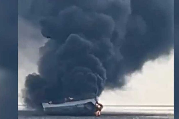 Viral Kapal Terbakar di Wakatobi, Polisi Sebut Sengaja Dibakar karena Ganggu Jalur Nelayan