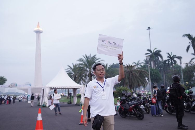InJourney Tourism Development Corporation (ITDC) memberangkatkan 36 pemudik ke Yogyakarta dalam program Mudik Asyik Bersama BUMN di Silang Monas, Jakarta, Jumat (5/4/2024). 