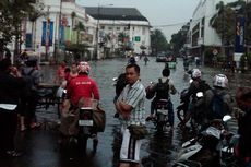 Banjir, Kawasan Pluit Terisolasi