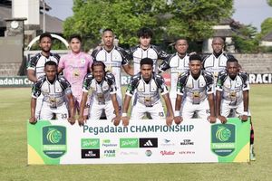 Skuat Persipura Dibubarkan, Rahmat Darmawan Berpotensi Dipertahankan