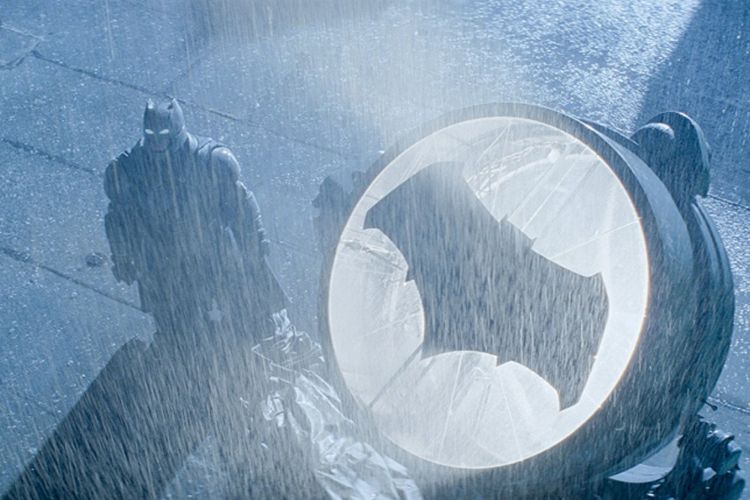 Ben Affleck beraksi dalam Batman v Superman: Dawn of Justice (2016)