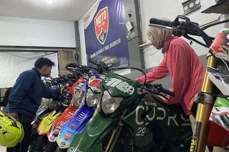 Libur Sekolah Dongkrak Sewa Motor Trail dan Jeep di Malang, Wisata Bromo Jadi Favorit