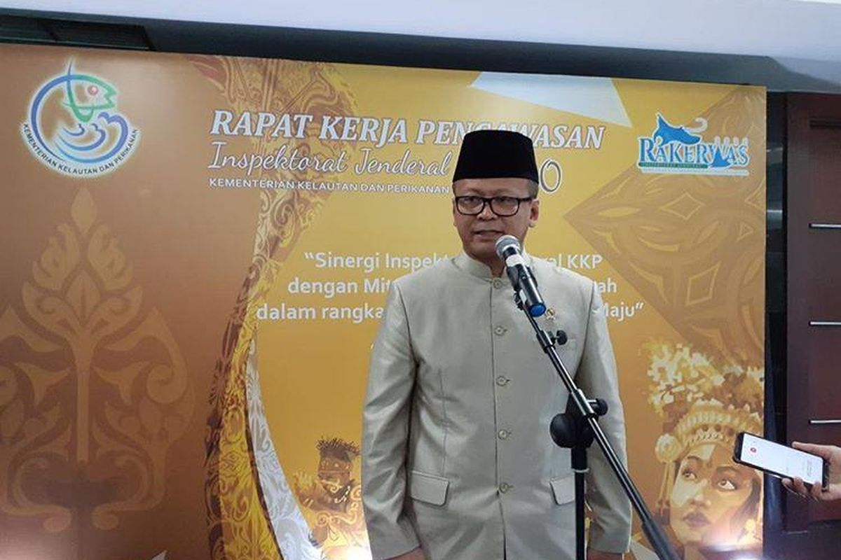 Menteri Kelautan dan Perikanan KKP Edhy Prabowo usai membuka Rapat Kerja Pengawasan 2020 di Gedung Mina Bahari III Jakarta, Selasa (4/2/2020).