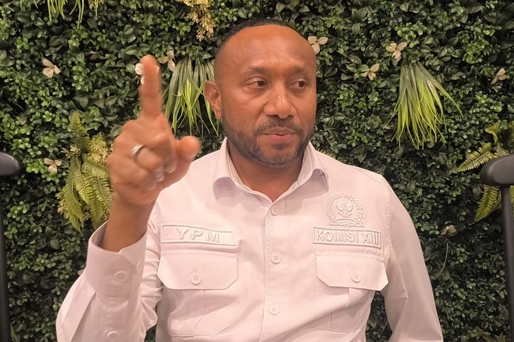 DPR Minta BGN Evaluasi MBG, Beri Sanksi Dapur Jika Terjadi Keracunan