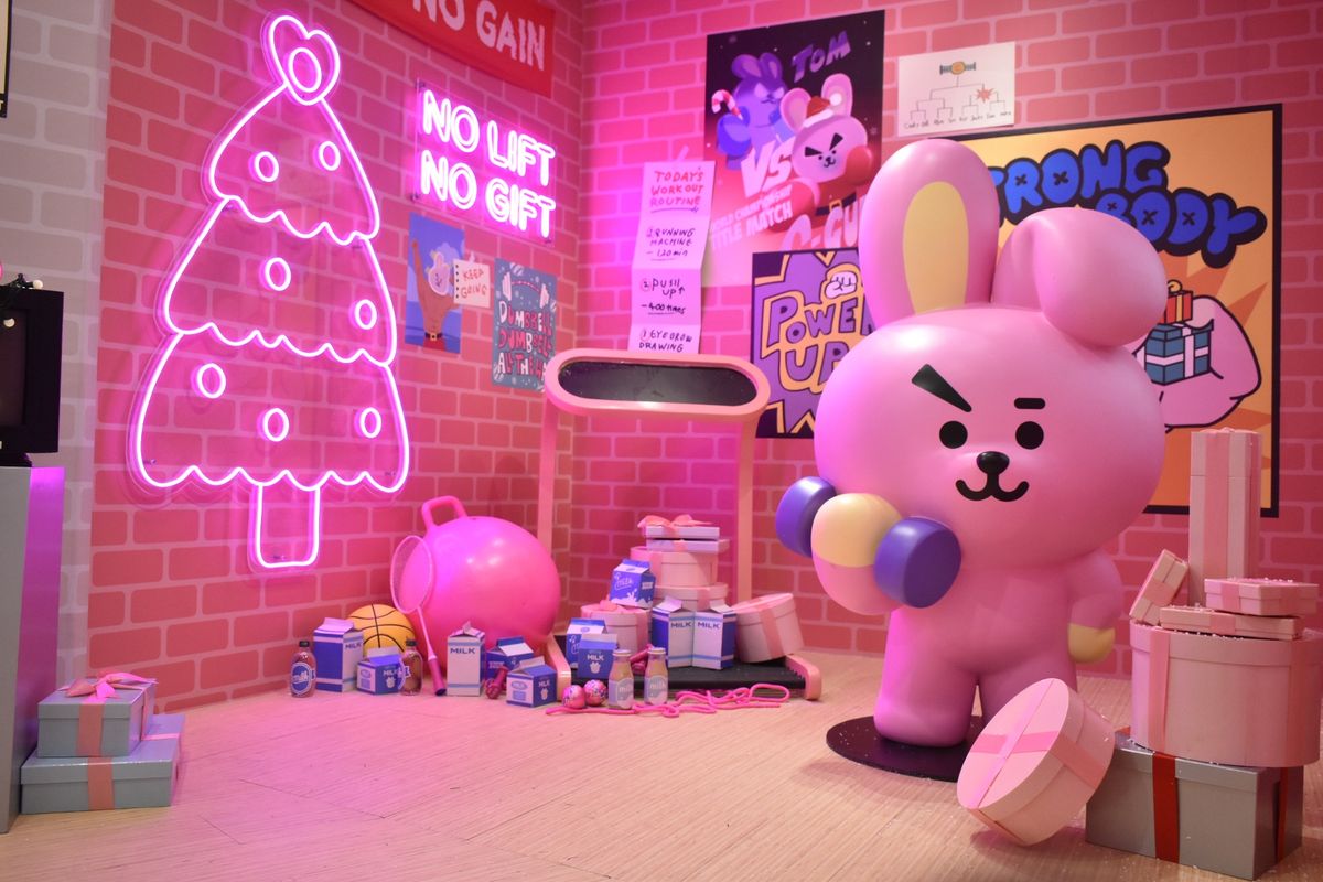 BT21 di Senayan City