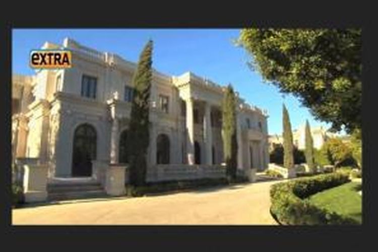 Lola Karimova-Tillyaeva dilaporkan telah membeli mansion tersebut dengan tawaran harga paling tinggi, seharga 58 juta dolar AS atau sekitar Rp 595.080.000.000.