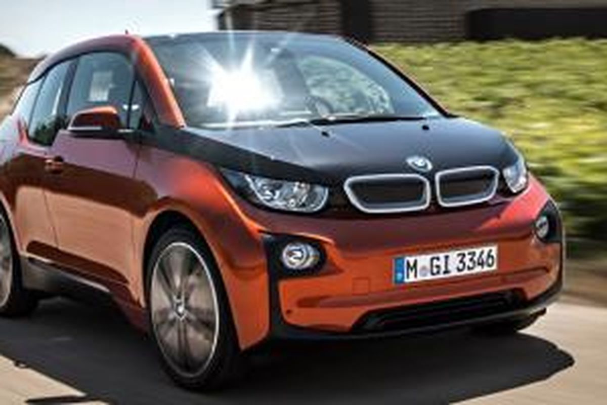 i3 jadi mobil listrik pertama yang dipasarkan BMW ke pasar mendapat sambutan positif.