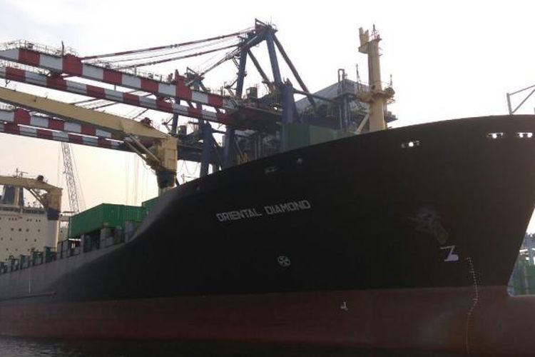 Ilustrasi Galangan Kapal -  Kapal Logistik Oriental Diamond saat bersandar di Pelabuhan Tanjung Priok Jakarta/ Pramdia Arhando/Kompas.com