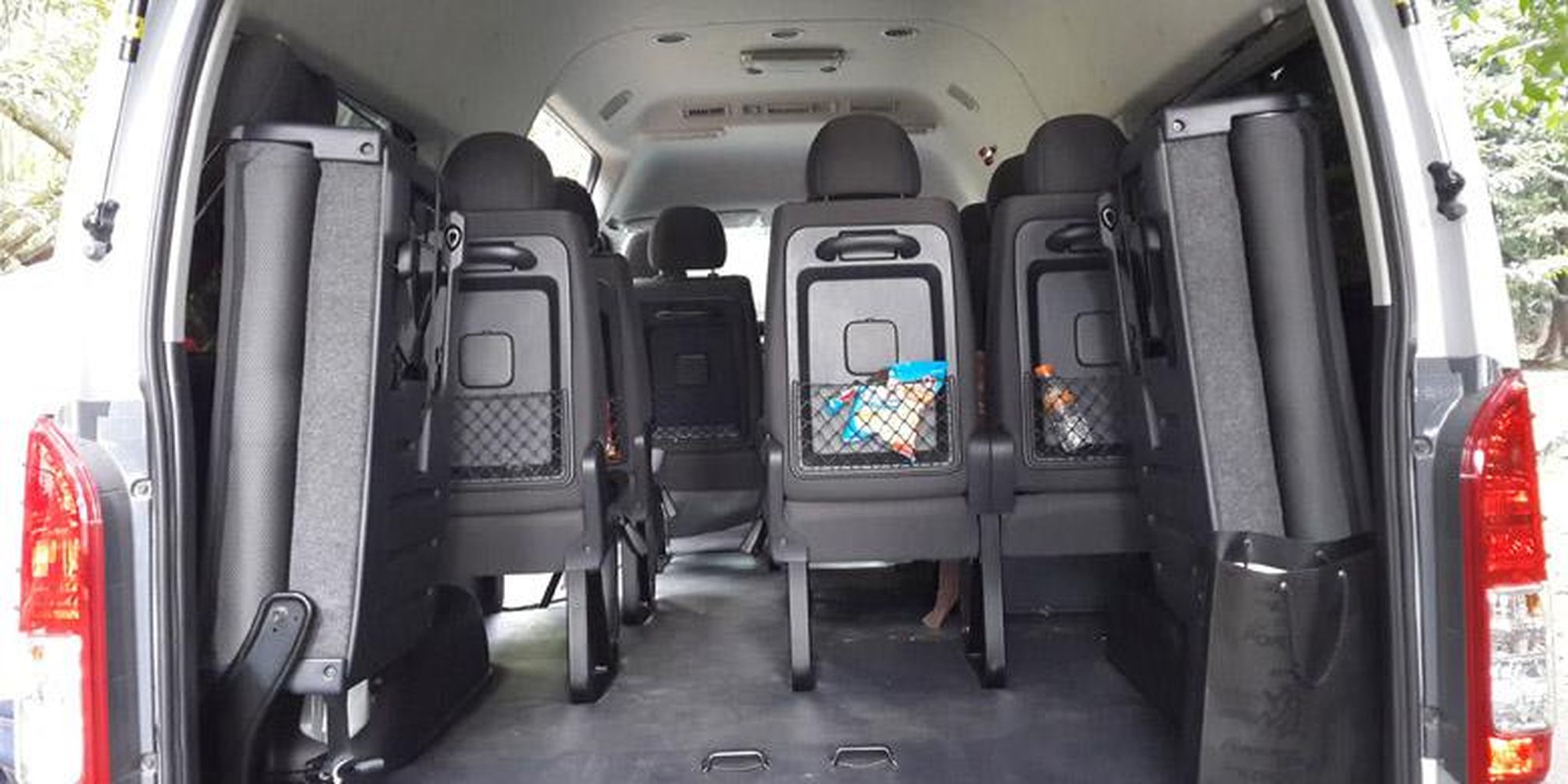 Rasanya Jadi Penumpang Toyota Hiace Commuter