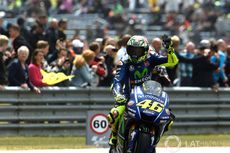 Rossi 115 Kali Angkat Tropi Juara Satu