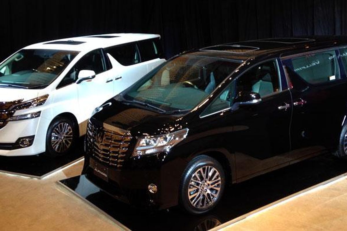 Dua MPV premium terbaru dari Toyota mulai dipasarkan.