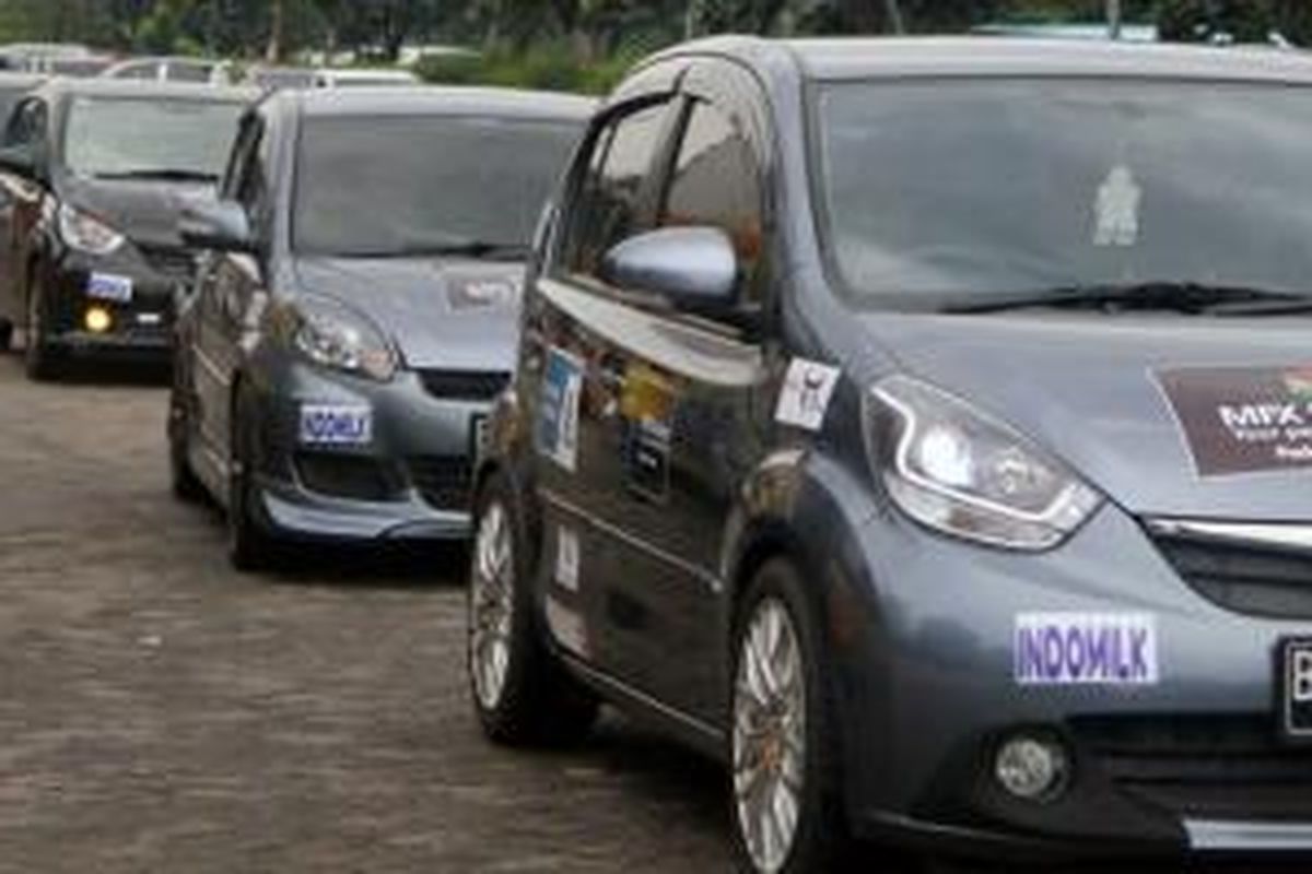 Sirion Indonesia Club konvoi menuju Seruni – Cisarua, Bogor, Jawa Barat, pada 21-22 Maret 2015. 