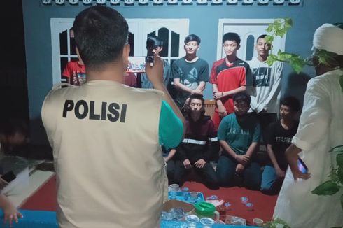 Beredar Foto 12 Remaja Bawa Celurit Diduga Anggota Geng Motor, Ini Penjelasan Polisi