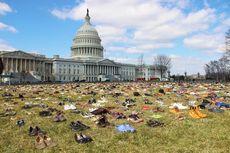 Halaman Gedung Capitol AS Dipenuhi 7.000 Pasang Sepatu