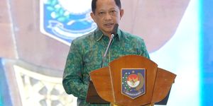 Menteri Dalam Negeri (Mendagri) Muhammad Tito Karnavian saat memberikan sambutan pada acara Apresiasi Pemerintah Daerah Berprestasi 2026 Batch II Regional Jawa-Bali di Bali Nusa Dua Convention Center, Kabupaten Badung, Bali, Jumat (28/8/2026).