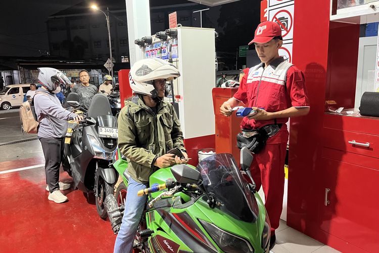Harga Pertamax Turbo Turun, tapi Selisih dengan Pertamax Masih Jadi Keluhan