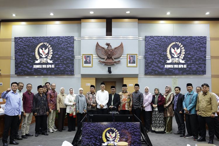 Anggota DPR Minta Kemenag Atasi Polemik di UINSA agar Tak Ganggu Kuliah