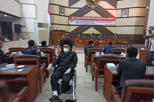 PAW Anggota DPRD Jember Alot, Sejumlah Anggota Dewan Walk Out