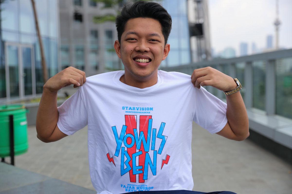 Bayu Skak berpose saat media visit film Yowis Ben 2 di Menara ι, Palmerah, Jakarta Barat, Rabu (27/2/2019). Film Yowis Ben 2 dirilis di bioskop 14 Maret 2019 mendatang.