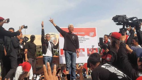 Kampanye di Sidoarjo, Ganjar Pastikan Hadiri Debat Cawapres Malam Ini