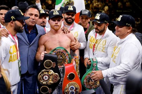 De La Hoya Ungkap Satu Kata yang Buat Kubu Canelo Alvarez Murka