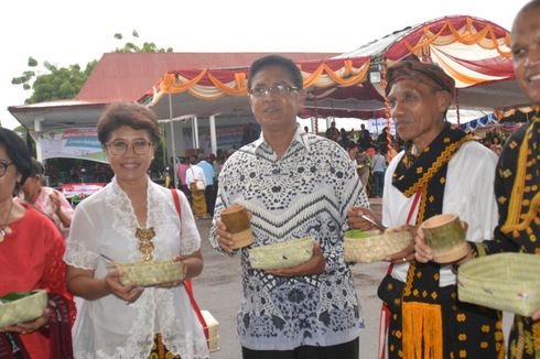 Gelas Bambu dan Wati, Kearifan Lokal Nagekeo untuk Kurangi Sampah Plastik