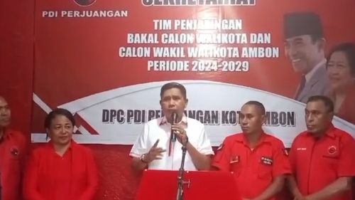 Daftar ke 4 Parpol, Pj Walkot Bodewin Siap Bertarung di Pilkada Ambon