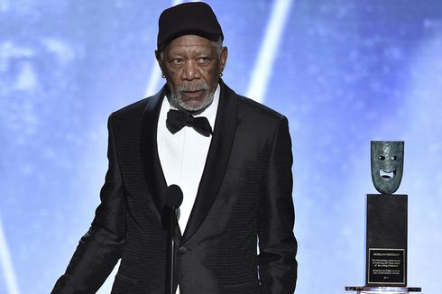 Kenapa Morgan Freeman Pakai Topi Bisbol di Ajang SAG Awards?