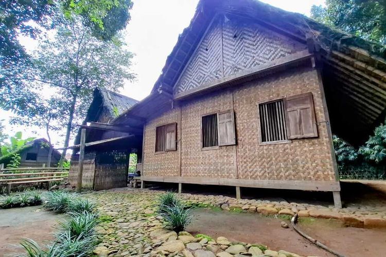 Deretan Rumah Tradisional dari Bambu, Cocok jadi Inspirasi Dekorasi