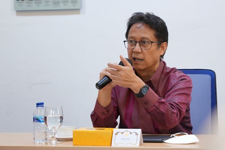 Menteri Kesehatan Budi Gunadi Sadikin memberikan keterangan saat berkunjung ke kantor redaksi Harian Kompas, di Jakarta, Jumat (4/11/2022).