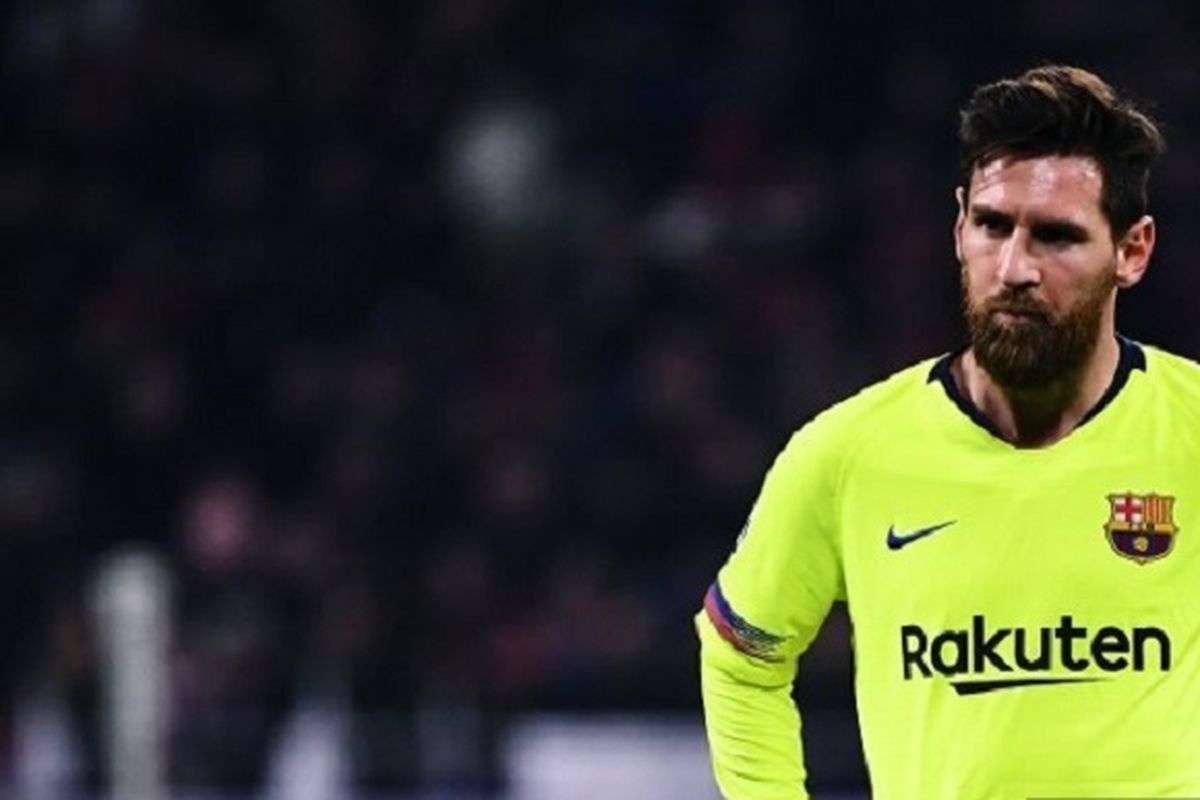 Pemain Barcelona, Lionel Messi, pada laga leg pertama Liga Champions UEFA antara Lyon (OL) dan FC Barcelona pada 19 Februari 2019, di Stadion Groupama di Decines-Charpieu, Perancis. 