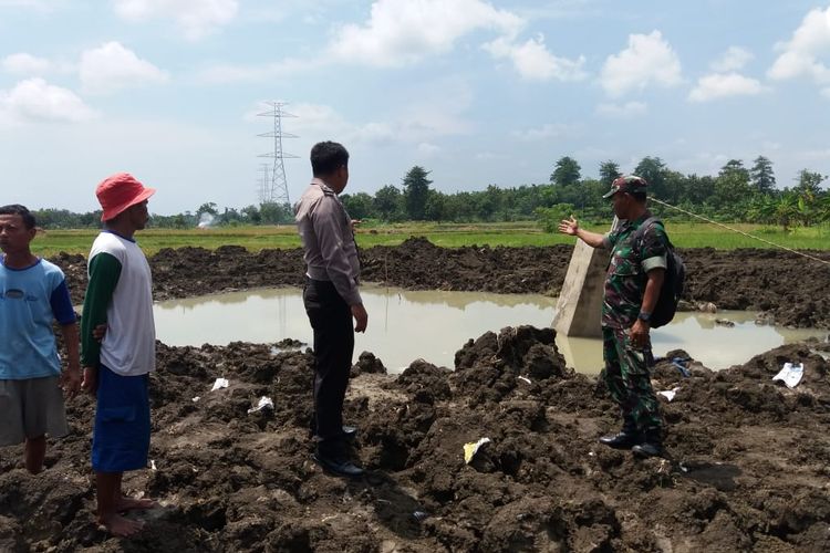 Lokasi tenggelamnya ‎Muh Aditya Pratama (7) di lahan galian untuk Saluran Udara Tegangan Ekstra Tinggi (SUTET), ‎di ‎Desa Glapan, Kecamatan Gubug, Kabupaten Grobogan, Jawa Tengah, ‎Selasa (9/4/2019).‎