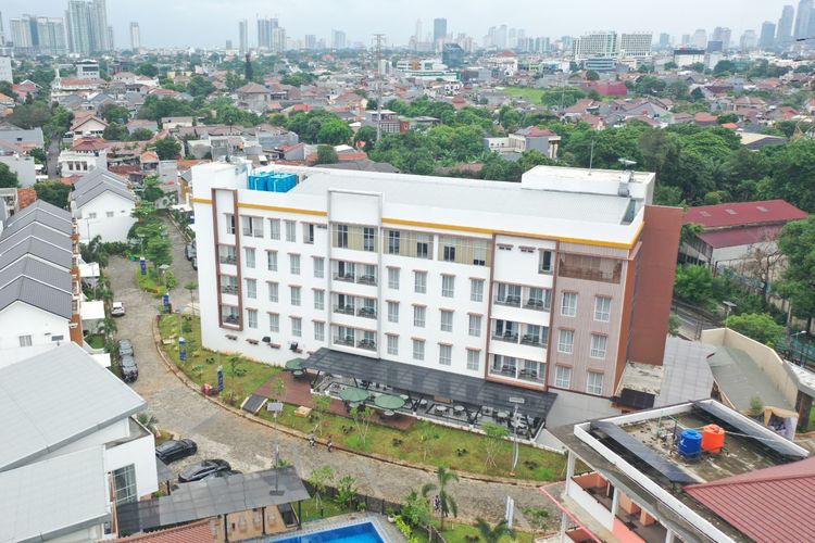 Apartemen Duren Tiga, Jakarta Selatan milik PT Bukit Asam. Proyek ini dikerjakan oleh PT Waskita Karya. 