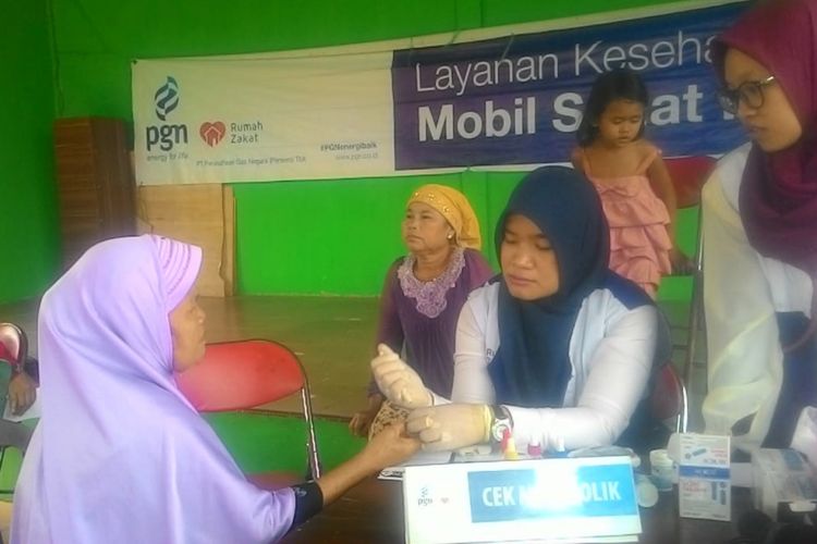 PGN memberi pelayanan kesehatan pada masyarakat di Kabupaten Musi Banyuasin, Selasa (10/7/2018)