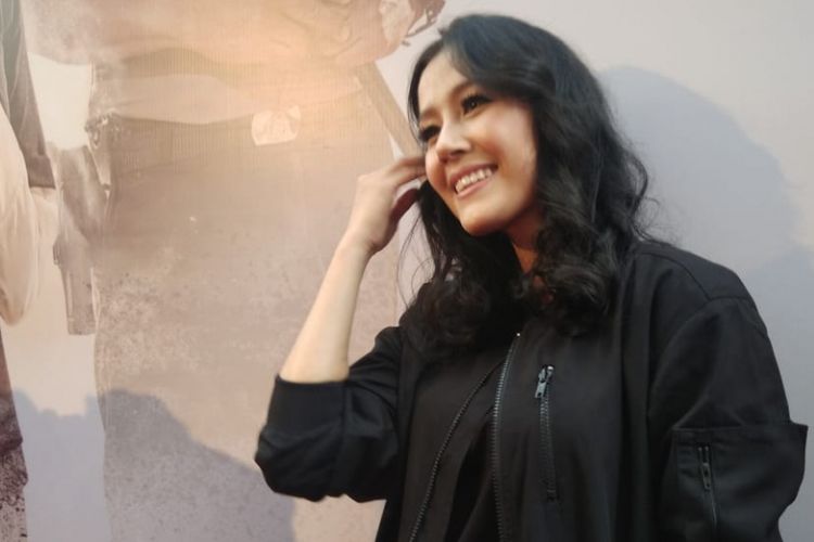 Ardina Rasti saat ditemui usai jumpa pers dan screening film 22 Menit di Epicentrum, Kuningan, Jakarta Selatan, Senin (16/7/2018).