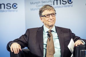 Tips Mengelola Keuangan ala Bill Gates saat Pasar Bergejolak