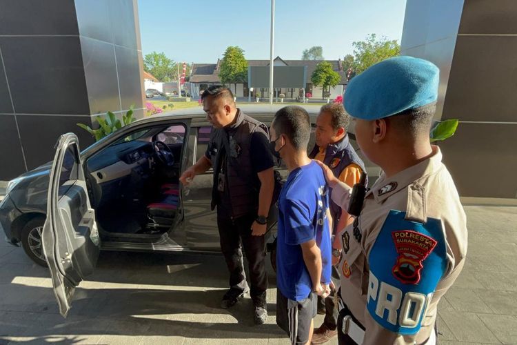 Izin Sewa Rp 110 Ribu Per Hari, Pria di Solo Nekat Gadaikan Mobil Rental Rp 30 Juta