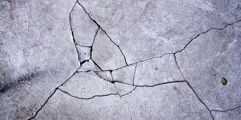 Begini Cara Mengatasi Retak Rambut Di Dinding