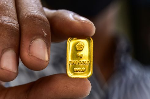 Akhir Pekan, Harga Emas Antam Bertahan di Rp 990.000 per Gram