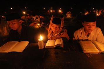 Uniknya Ngaji Malam Selikuran di Boyolali