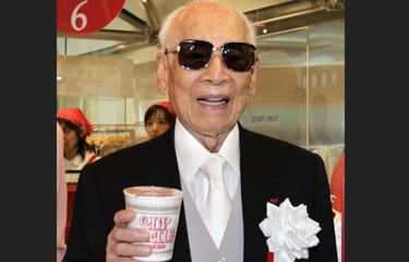 Momofuku Ando, pencipta mi instan dan pendiri perusahaan Nissin.