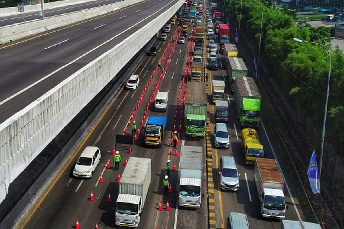 Penyekatan Mudik di Cikampek