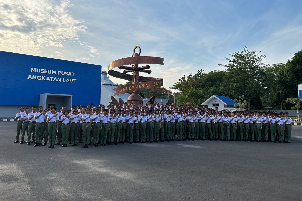 Museum Pusat TNI AL Jalesveva Jayamahe di Surabaya.