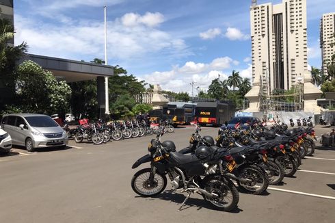 Ada Jadwal Pemeriksaan Rizieq Shihab di Polda Metro Jaya, Polisi dan Kendaraan Taktis Disiagakan
