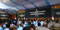 Prabowo Beri Taklimat ke 1.000 Perwira Siswa Sesko TNI dan Sespimti Polri di Bandung