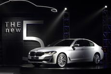 [VIDEO] Pilihan Sporty dan Elegan di Sedan Mewah New BMW 5 Series