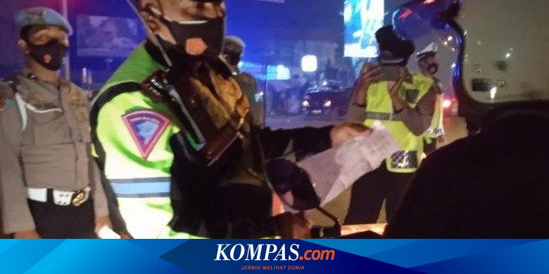 Mobilitas Masih Tinggi, Epidemiolog Dorong PPKM Darurat Diperpanjang dan Diperluas - Vimarsana News