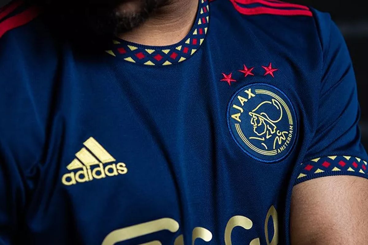 Jersey Tandang Ajax Amsterdam Musim 2022/2023